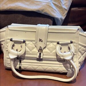Burberry Elegant White Handbag
